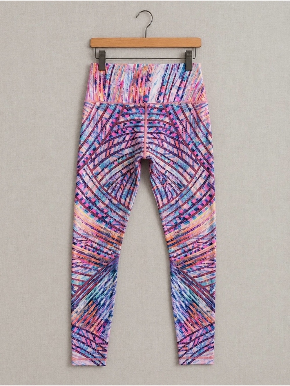 🍋3/66$ Lululemon Full-On® Luon Wunder Under Crop (Hi-Rise) 21" in Multi Spectrum